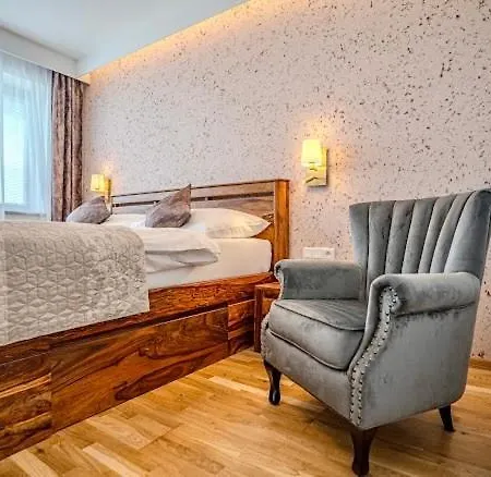 Vysoké Tatry - House For 13 People Mlynica