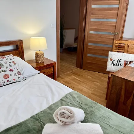 Vysoké Tatry - House For 13 People *